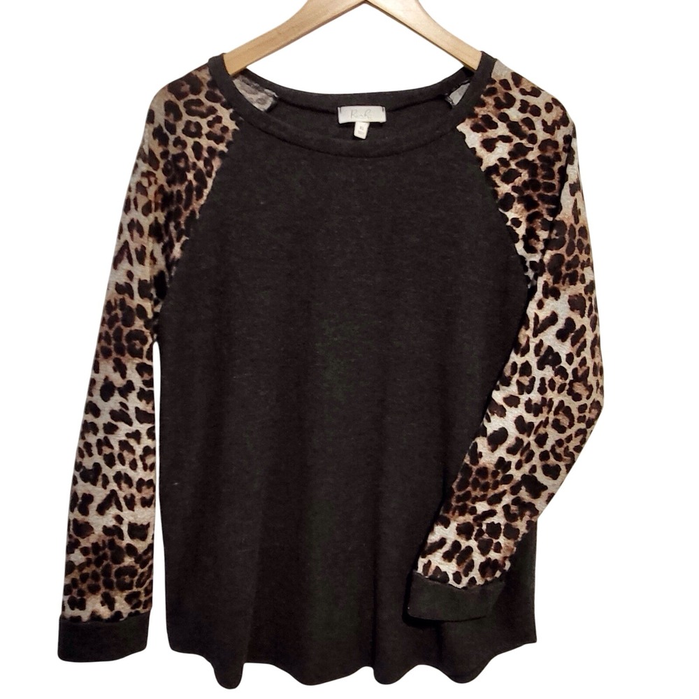 Riah Fashion Black Fabric Top Womens XL Animal Print Knit‎ Arms